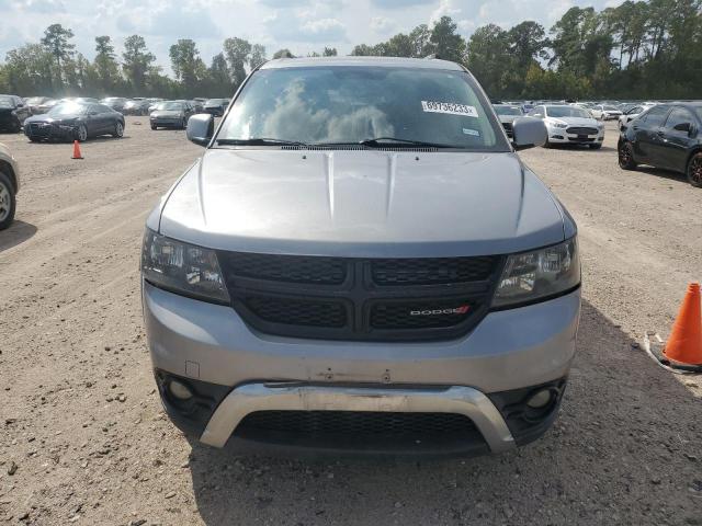 3C4PDCGBXHT562630 Dodge Journey Crossroad