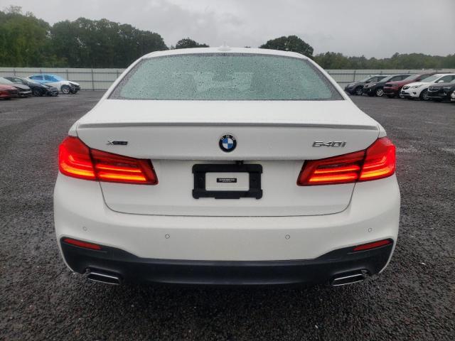 WBAJE7C57JWC54504 BMW 540 XI