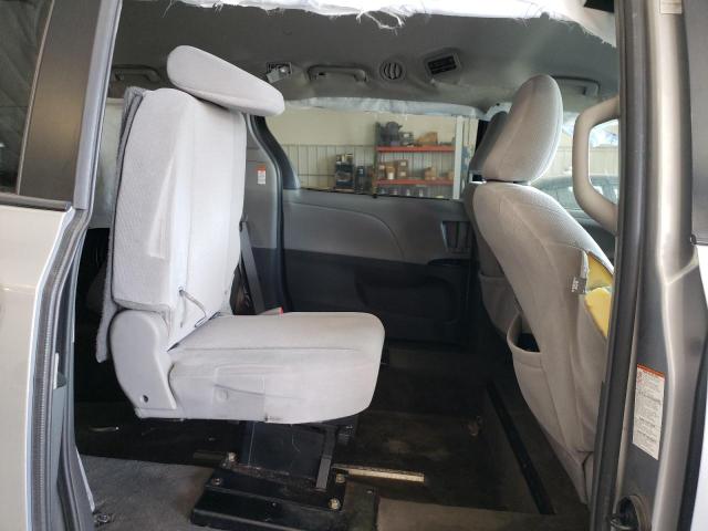 Toyota SIENNA LE 2017 5TDKZ3DC0HS878377 Image 11