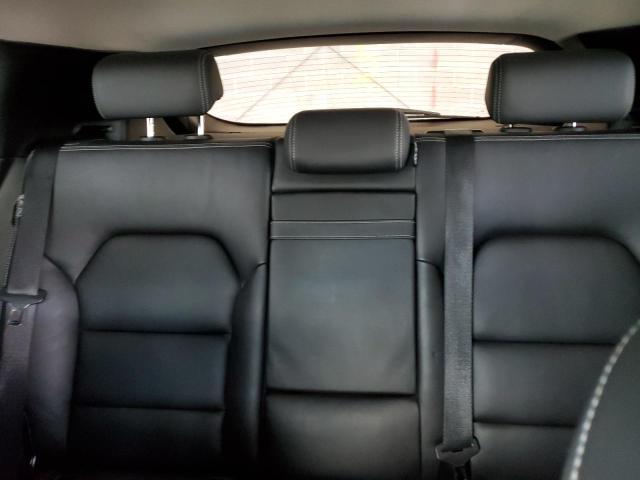 SJKCH5CR1HA033301 Infiniti QX30 BASE