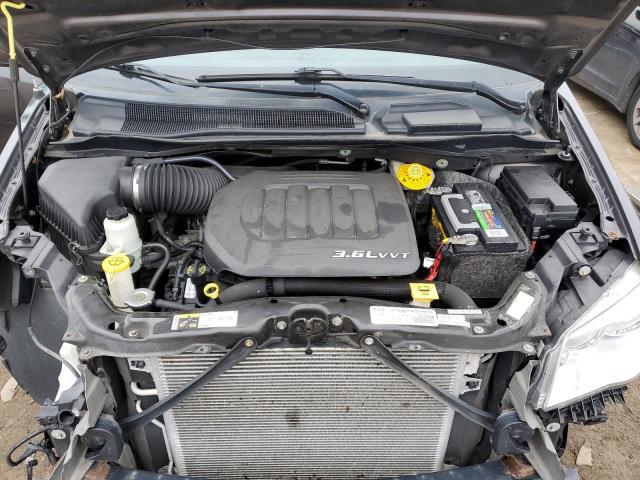2C4RDGCG9FR725334 Dodge Grand Caravan Sxt
