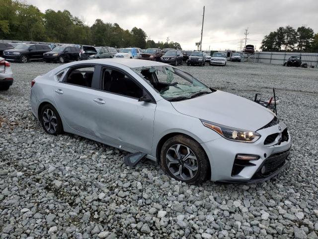 3KPF24AD5KE006206 KIA FORTE FE