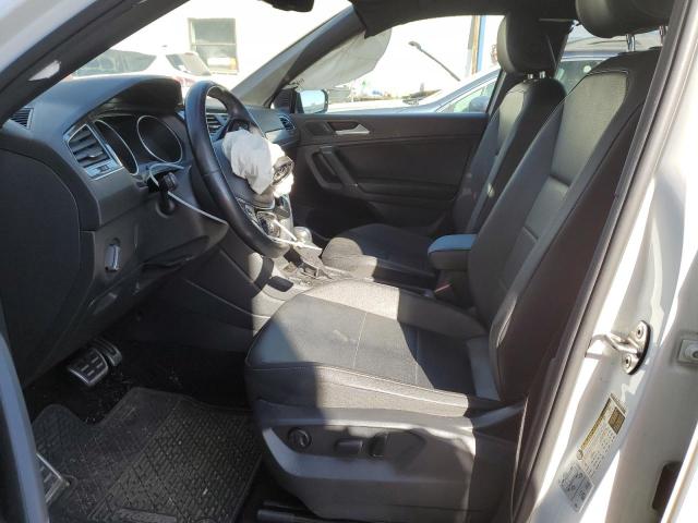 3VV2B7AXXLM071961 Volkswagen TIGUAN SE