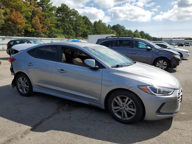 5NPD84LF9HH030565 Hyundai ELANTRA SE