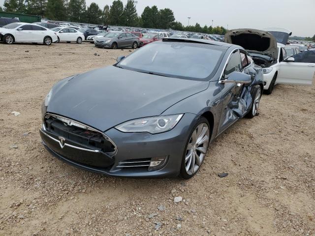 2014 Tesla Model S მანქანა იყიდება აუქციონზე, vin: 5YJSA1H15EFP49765, აუქციონის ნომერი: 68249873