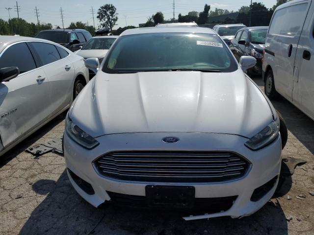 3FA6P0T96FR250650 Ford FUSION SE