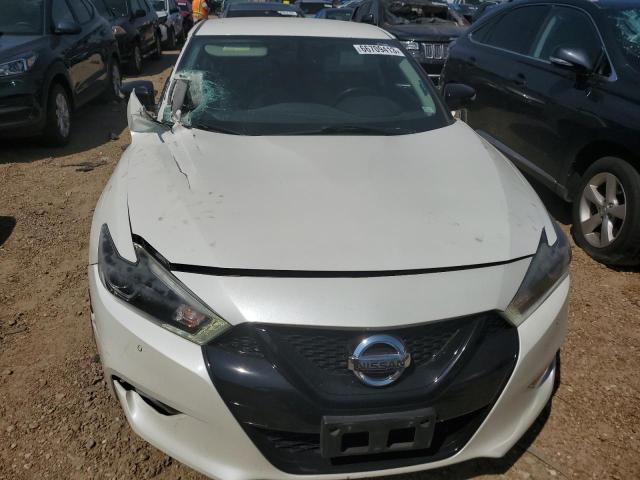 1N4AA6AP3JC388217 Nissan Maxima 3.5s