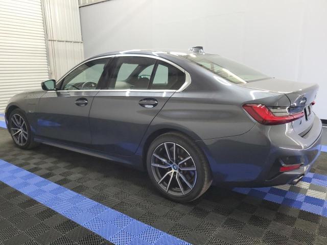 3MW5P9J04N8C70105 BMW 330xe