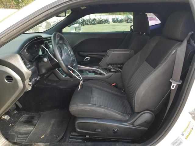2C3CDZAG3GH279858 Dodge Challenger Sxt