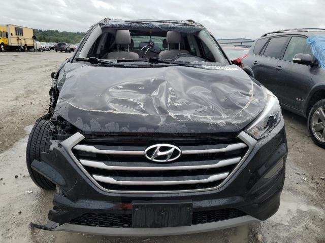 KM8J33A25JU722809 Hyundai Tucson Value