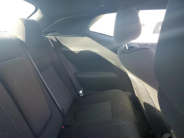 2C3CDZAG0KH502155 Dodge Challenger Sxt