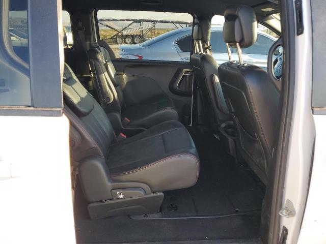 2C4RDGEG0JR342601 Dodge Grand Caravan Gt