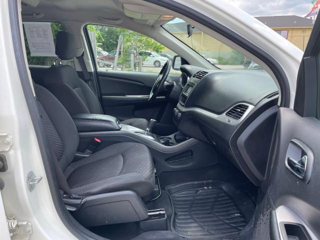 3C4PDCAB1JT241915 Dodge JOURNEY SE