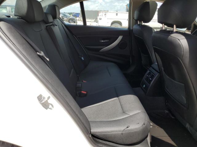 WBA8E5G52JNV02433 BMW 320 XI