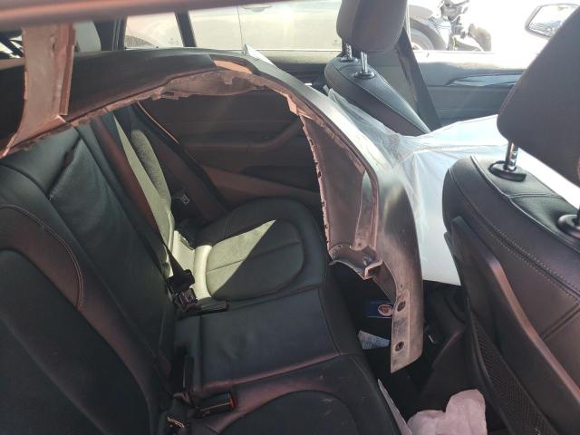 WBXHU7C30J5L07567 BMW X1 Sdrive28i