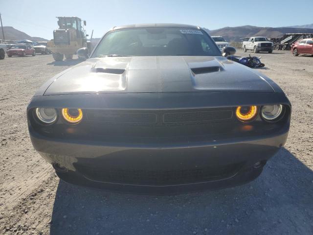 2C3CDZAG1KH503833 Dodge Challenger Sxt