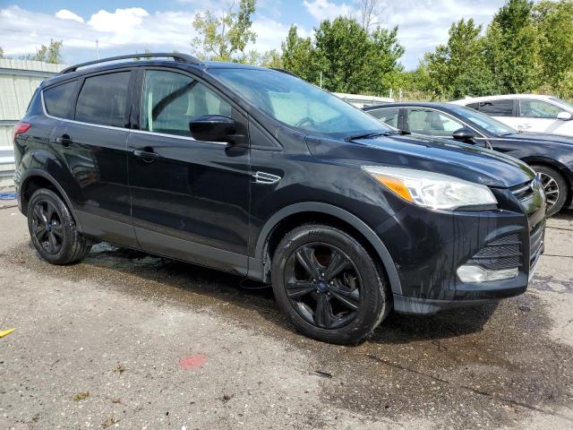 1FMCU0GX2FUA89801 Ford ESCAPE SE