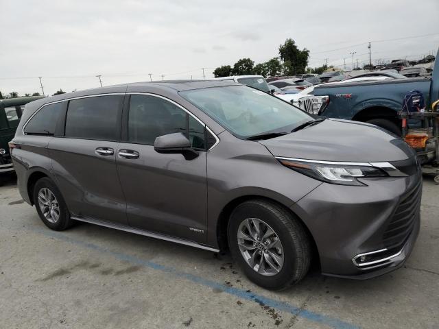 5TDYRKEC0MS009100 Toyota SIENNA XLE
