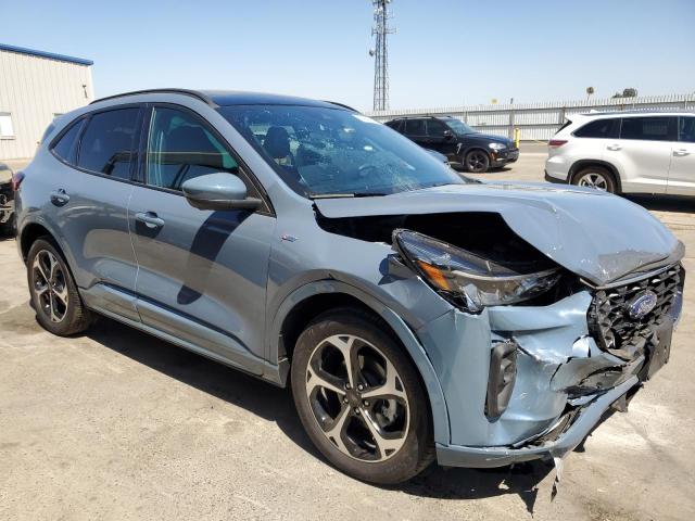 1FMCU9NA8PUB37676 Ford Escape St