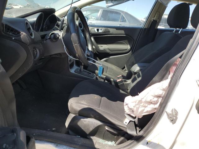 3FADP4EJ2FM105611 Ford FIESTA SE