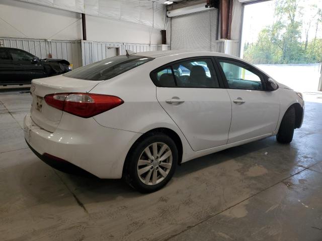 KNAFX4A60E5061212 KIA FORTE LX