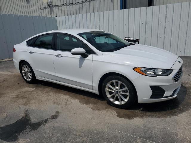 3FA6P0HD6KR161605 Ford FUSION SE