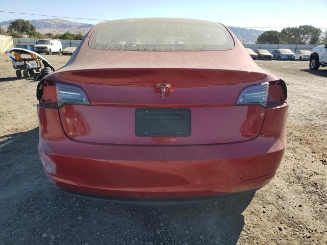 5YJ3E1EA7NF330779 Tesla 2022