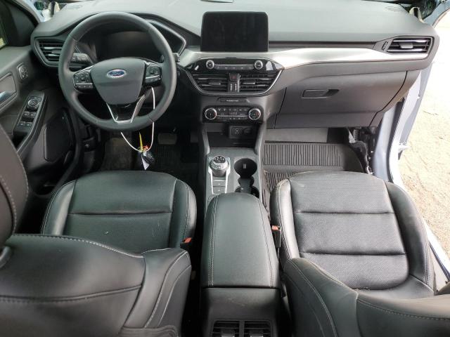1FMCU9DZ4NUA91316 Ford ESCAPE TIT