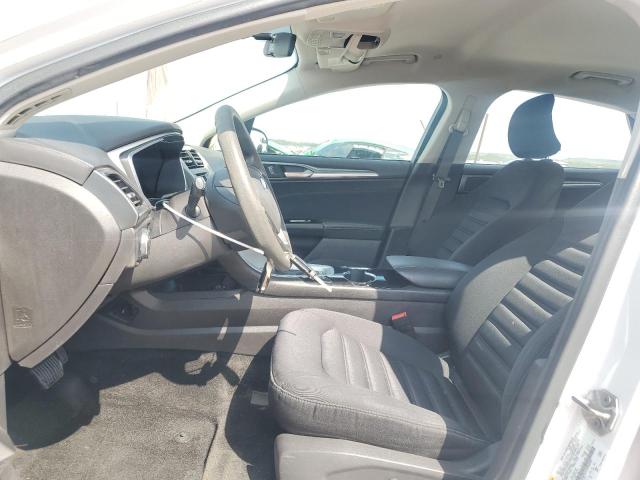 3FA6P0LU1GR360205 Ford FUSION SE