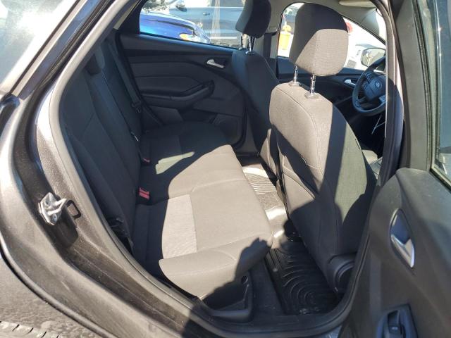 1FADP3KE0FL274139 Ford FOCUS SE