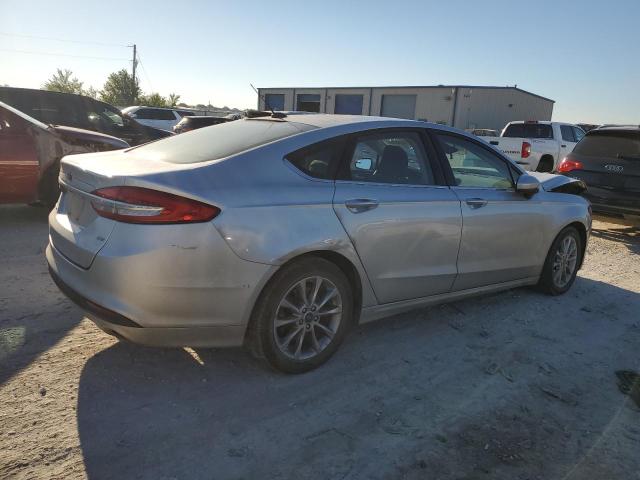 3FA6P0H7XHR397788 Ford FUSION SE