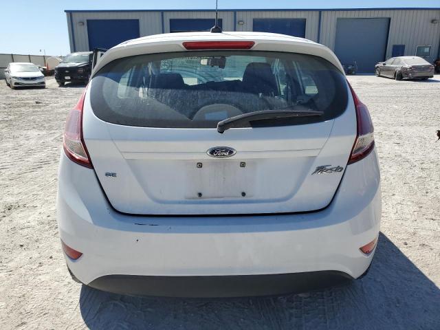 3FADP4EJ2FM105611 Ford FIESTA SE