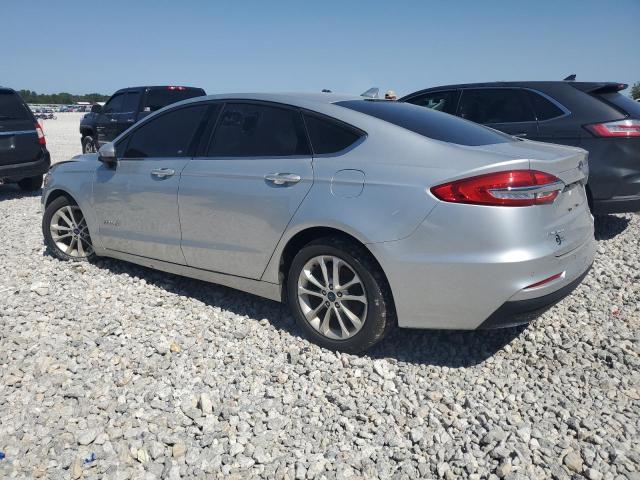 3FA6P0LU7KR183863 Ford FUSION SE