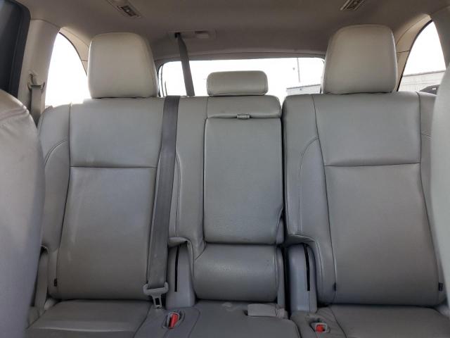 5TDZARFH0FS013679 Toyota Highlander