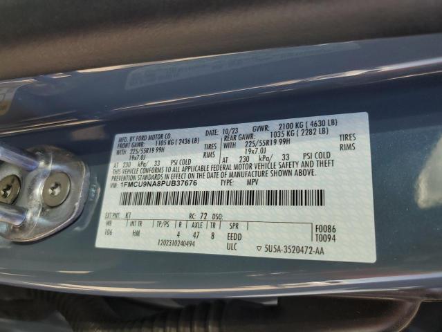 1FMCU9NA8PUB37676 Ford Escape St