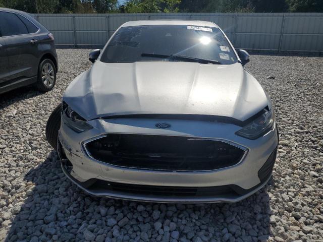 3FA6P0LU7KR183863 Ford FUSION SE