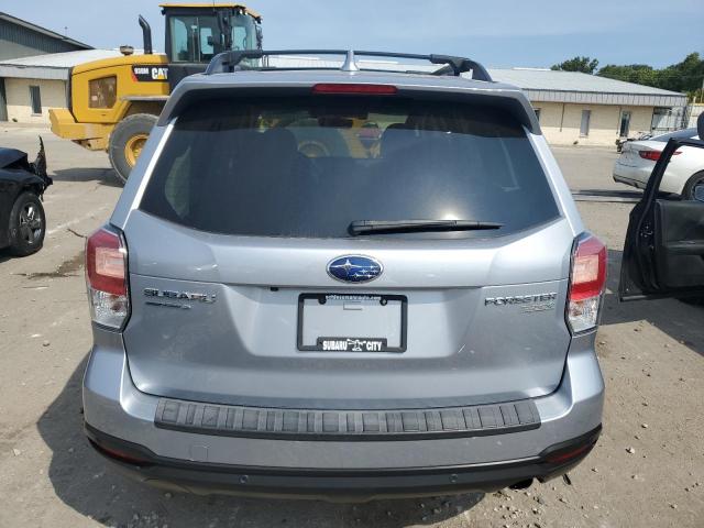 JF2SJARC4HH492720 Subaru FORESTER 2