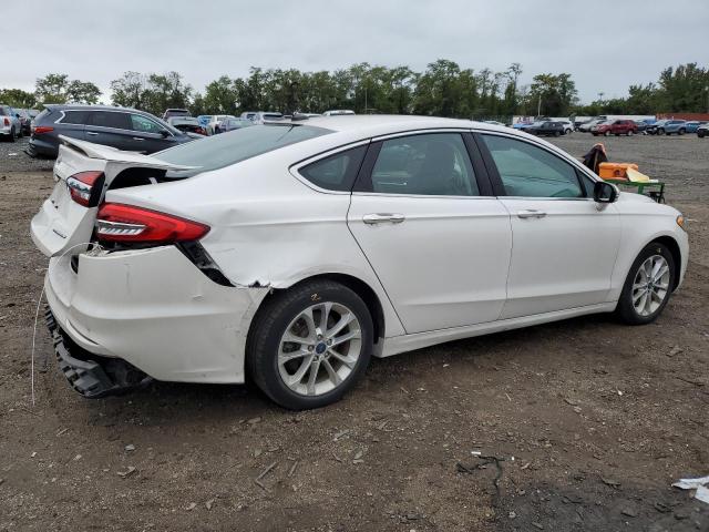 3FA6P0SU2KR218052 Ford FUSION TIT