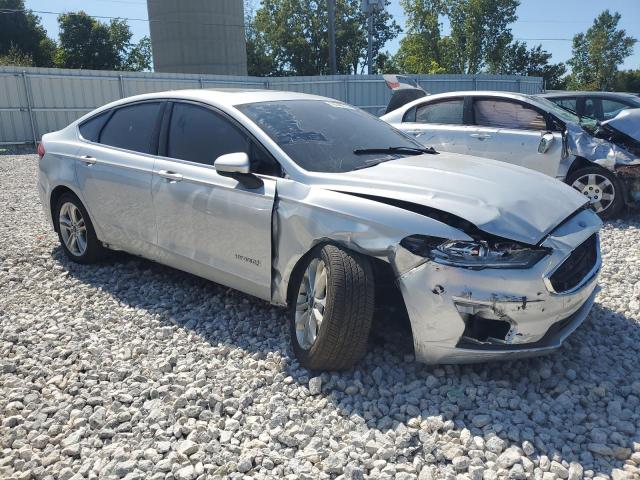 3FA6P0LU7KR183863 Ford FUSION SE