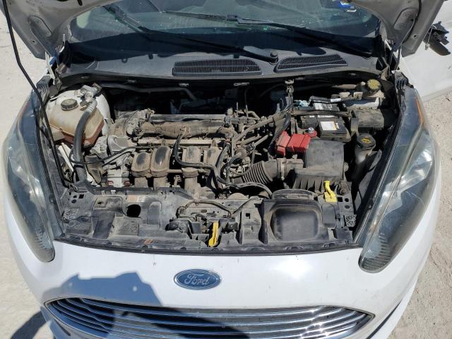 3FADP4EJ2FM105611 Ford FIESTA SE