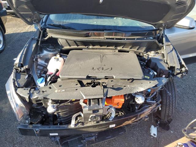 KNDCR3L1XR5113480 KIA Niro Wind