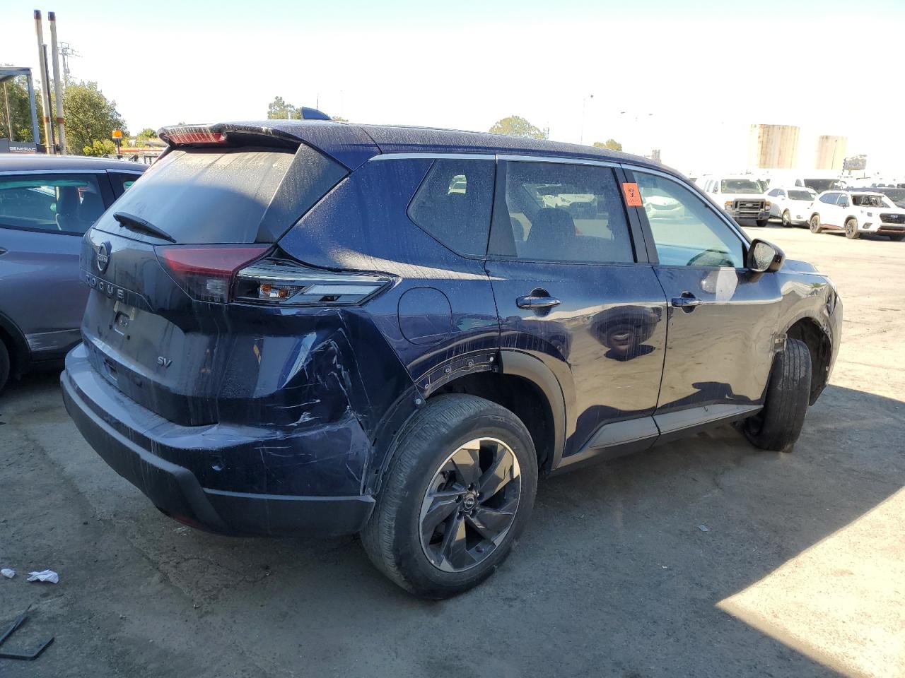 5N1BT3BA1RC678352 Nissan ROGUE SV