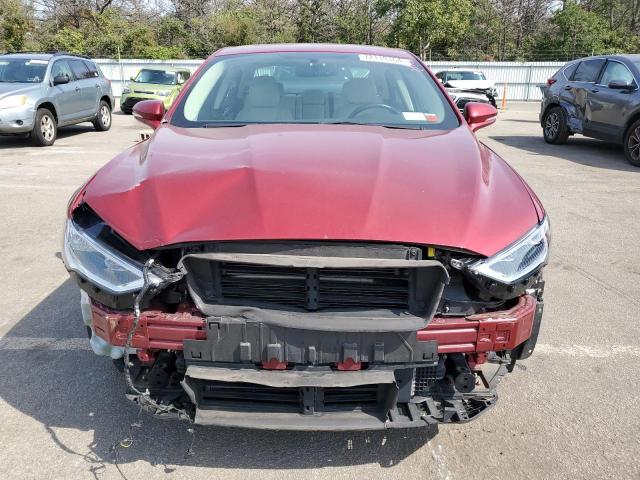 3FA6P0K95JR272195 Ford FUSION TIT