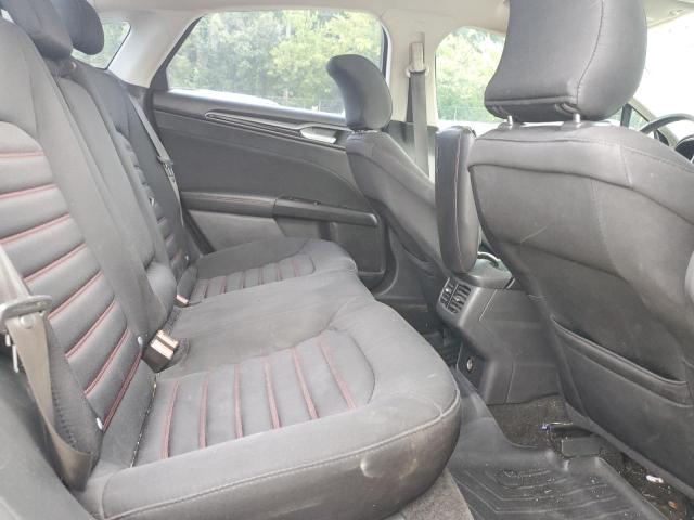 3FA6P0H9XFR231835 Ford FUSION SE