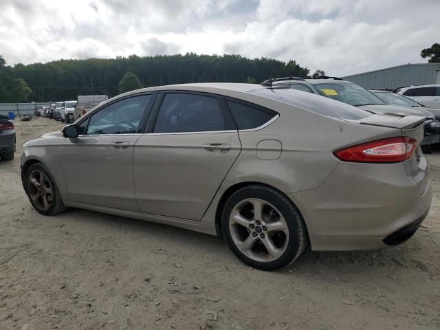 3FA6P0H9XFR231835 Ford FUSION SE