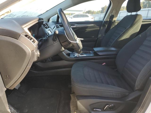 3FA6P0H7XHR143269 Ford FUSION SE