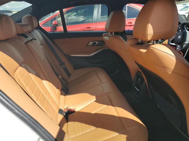 3MW5R1J06M8C14757 BMW 330I