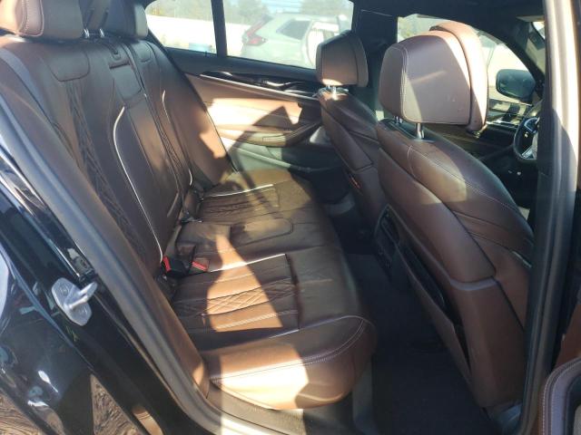 WBAJB9C58JB035320 BMW M550xi