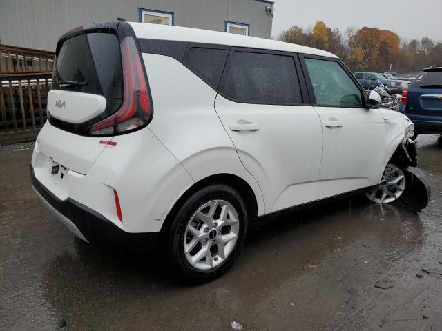 KNDJ23AU2P7863708 KIA SOUL LX