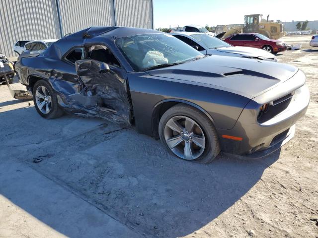 2C3CDZAG7FH702228 Dodge Challenger Sxt